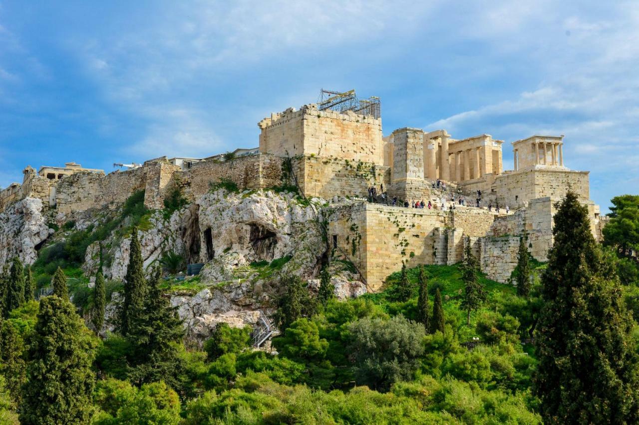 아테네 Acropolis Amazing Balcony View 3 Minutes Walking To The Museum 아파트 외부 사진